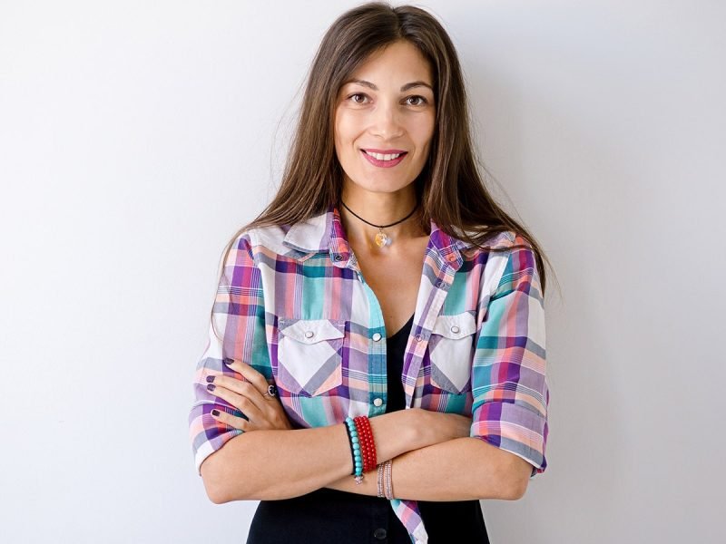 smiling with teeths young woman pmxpss5 min.jpg smiling with teeths young woman pmxpss5 min.jpg
